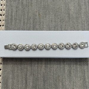 Women’s Silver Round and Crystal Layered Link Tennis Bracelet 7” NEW